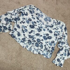 American Eagle Outfitters Blue Floral Blouse